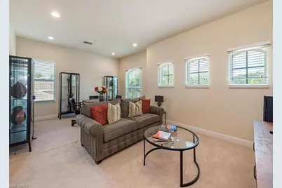 7810 Martino Cir, Naples, FL 34112 - Photo 18