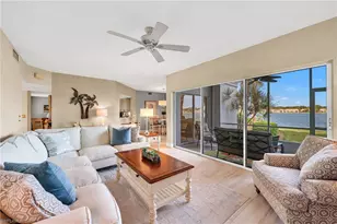 2611 Citrus Lake Dr, Naples, FL 34109 - Photo 4