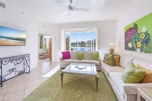 8400 Naples Heritage Dr, Naples, FL 34112 - Photo 14