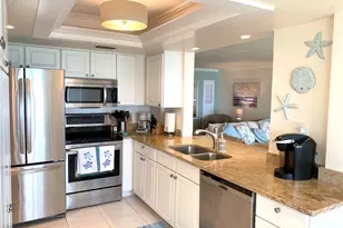 10475 Gulf Shore Dr, Naples, FL 34108 - Photo 14