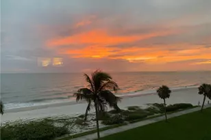 10475 Gulf Shore Dr, Naples, FL 34108 - Photo 40