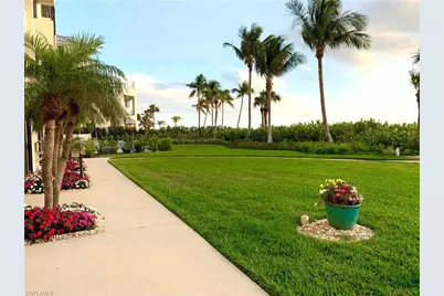10475 Gulf Shore Dr #113, Naples, FL 34108 - Photo 36