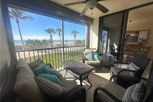 10475 Gulf Shore Dr, Naples, FL 34108 - Photo 18