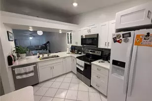 4220 Looking Glass Ln, Naples, FL 34112 - Photo 8