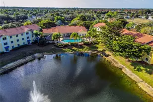 8274 Key Royal Cir, Naples, FL 34119 - Photo 18