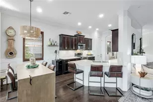 8783 Coastline Ct, Naples, FL 34120 - Photo 12