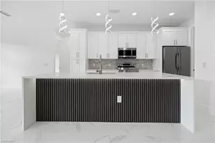 918 Hollister Ave, Lehigh Acres, FL 33974 - Photo 4