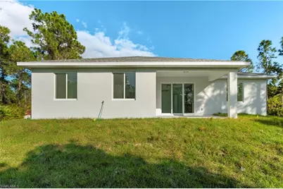 918 Hollister Ave, Lehigh Acres, FL 33974 - Photo 30