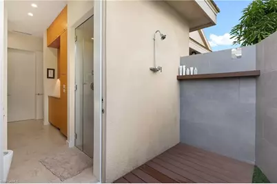 705 Shadow Lake Ln, Naples, FL 34108 - Photo 32