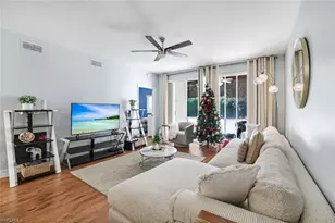 610 Luisa Ct, Naples, FL 34104 - Photo 4