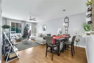 610 Luisa Ct, Naples, FL 34104 - Photo 8