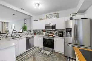 610 Luisa Ct, Naples, FL 34104 - Photo 6