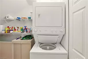 5685 Heron Ln, Naples, FL 34110 - Photo 36