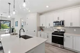 1866 Amador Ct, Naples, FL 34120 - Photo 10