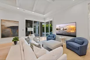 655 Starboard Dr, Naples, FL 34103 - Photo 16