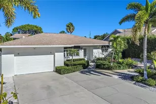 2737 Shoreview Dr, Naples, FL 34112 - Photo 46