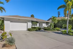 2737 Shoreview Dr, Naples, FL 34112 - Photo 28
