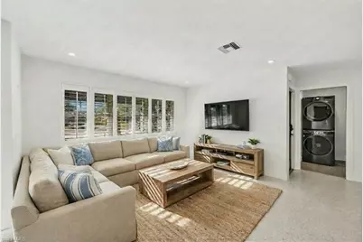 2737 Shoreview Dr, Naples, FL 34112 - Photo 2