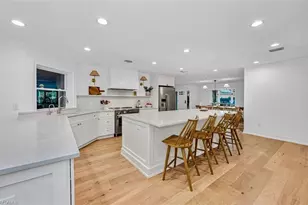 4870 Whispering Pine Way, Naples, FL 34103 - Photo 4