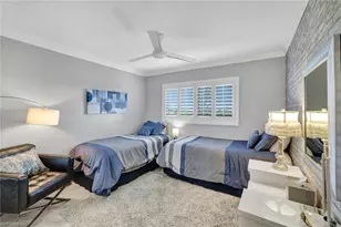 555 Park Shore Dr, Naples, FL 34103 - Photo 14