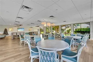 555 Park Shore Dr, Naples, FL 34103 - Photo 20