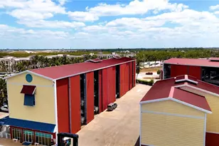 750 River Point Dr, Naples, FL 34102 - Photo 14