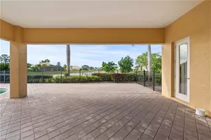 527 Terracina Way, Naples, FL 34119 - Photo 42