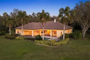 527 Terracina Way, Naples, FL 34119 - Photo 2