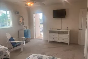 917 SW 47th Terrace, Cape Coral, FL 33914 - Photo 8