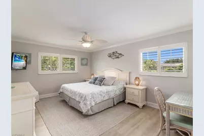 4180 Crayton Rd #E7, Naples, FL 34103 - Photo 12