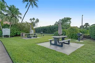 7761 Jewel Ln, Naples, FL 34109 - Photo 26