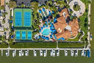 445 Dockside Dr, Naples, FL 34110 - Photo 42