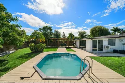 3999 Guava Dr, Naples, FL 34104 - Photo 26