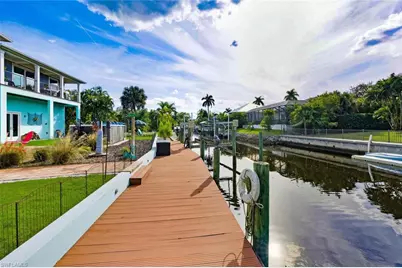 27088 Del Ln, Bonita Springs, FL 34135 - Photo 38