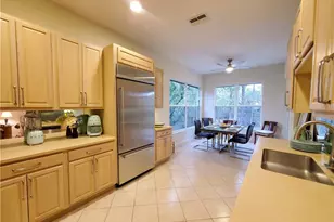 1320 Barnstable Ct, Naples, FL 34104 - Photo 24