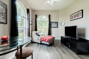 2258 Heydon Cir W, Naples, FL 34120 - Photo 20