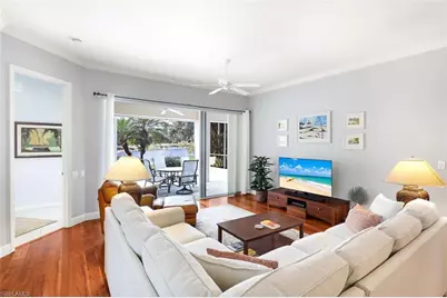 462 Preswick Ln SW, Naples, FL 34120 - Photo 12