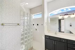 462 Preswick Ln SW, Naples, FL 34120 - Photo 18