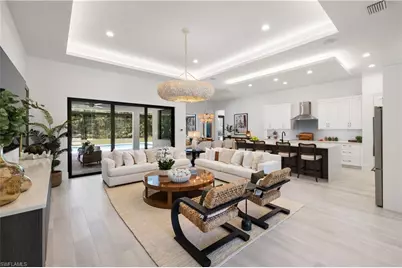 4221 7th Ave NW, Naples, FL 34119 - Photo 4