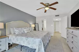 1 Bluebill Ave, Naples, FL 34108 - Photo 20