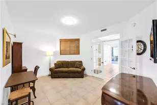 364 5th St S, Naples, FL 34102 - Photo 14