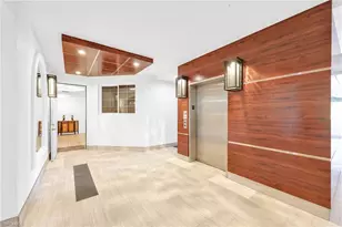 364 5th St S, Naples, FL 34102 - Photo 32