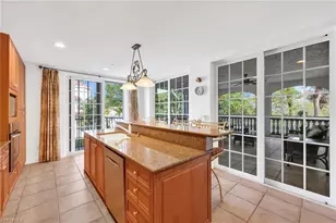 364 5th St S, Naples, FL 34102 - Photo 12