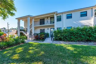 722 10th Ave S, Naples, FL 34102 - Photo 4