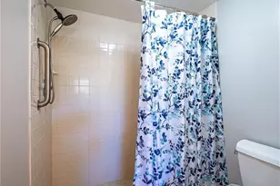 6945 Dennis Cir, Naples, FL 34104 - Photo 20