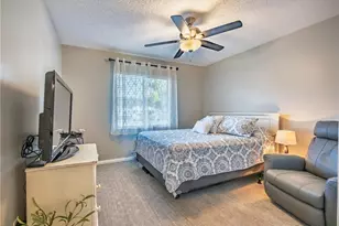 6945 Dennis Cir, Naples, FL 34104 - Photo 24