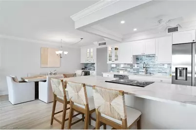 322 Harbour Dr #103A, Naples, FL 34103 - Photo 6