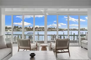 322 Harbour Dr, Naples, FL 34103 - Photo 8