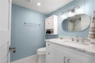 322 Harbour Dr, Naples, FL 34103 - Photo 22