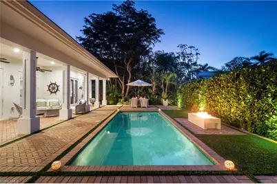 485 Wedge Dr, Naples, FL 34103 - Photo 20